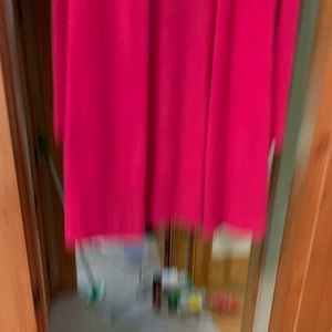 Sak’s fifth avenue pink cashmere sweater